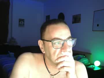 Rogerrabbit2023 Chaturbate stream image from August 13, 2025