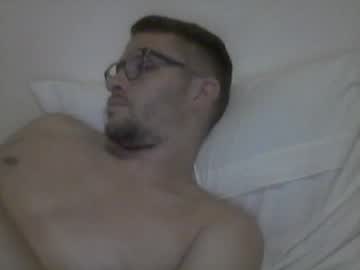 Hardboylovemilfmoom Chaturbate stream image from August 13, 2025