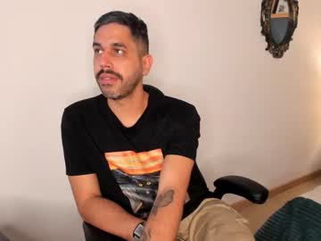 Puch16 Chaturbate stream image from August 13, 2025