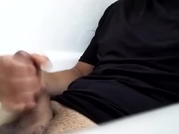 Junbu8 Chaturbate stream image from August 13, 2025