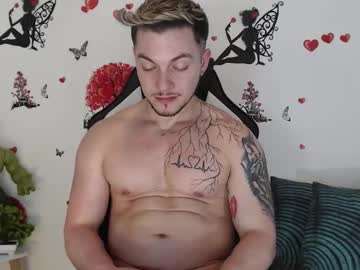 Angel_Curl Chaturbate stream image from August 13, 2025
