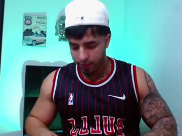 Darius_Phoenix Chaturbate stream image from August 13, 2025