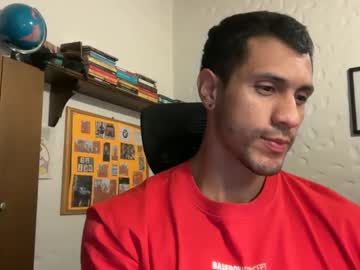 Larry_Jones Chaturbate stream image from August 14, 2025