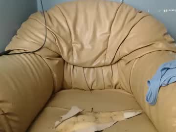 Ivoivo1 Chaturbate stream image from August 14, 2025