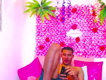 Adriel_And_Risitos_ Chaturbate stream image from August 14, 2025