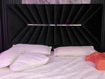 Bigsexxyass Chaturbate stream image from August 14, 2025