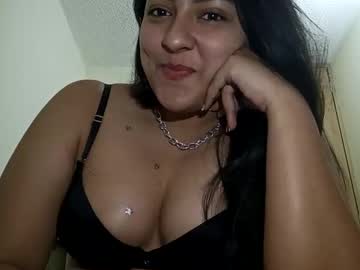 Evelin86 Chaturbate stream image from August 14, 2025