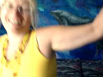 Zosya1111 Chaturbate stream image from August 14, 2025