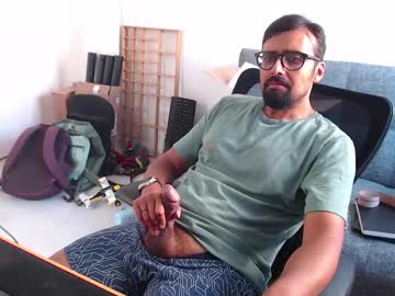 Emilyspussy Chaturbate stream image from August 14, 2025