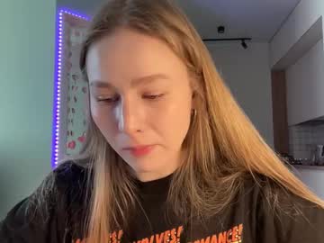 Whoisalisa Chaturbate stream image from August 14, 2025