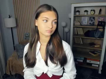 Bunny_Nova stream image from August 14, 2025
