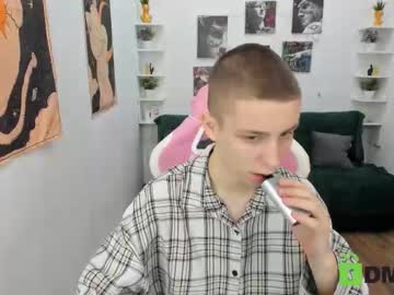 Harolt_ Chaturbate stream image from August 14, 2025