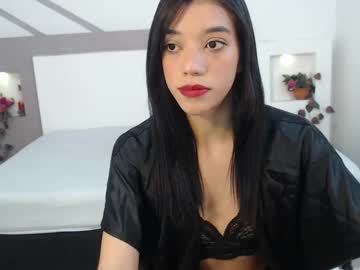 Jasmineknight8 Chaturbate stream image from August 14, 2025