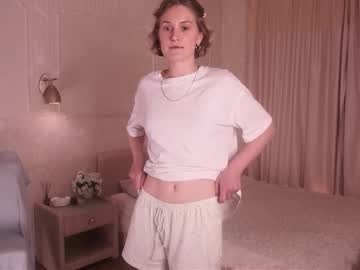 Valliebartgis Chaturbate stream image from August 14, 2025