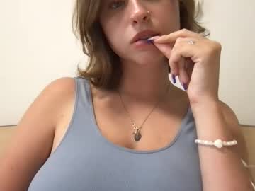 Jelly_Gum Chaturbate stream image from August 14, 2025