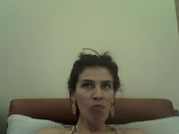 Lucydoorbell Chaturbate stream image from August 14, 2025