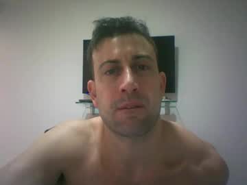 Hibridmen Chaturbate stream image from August 14, 2025