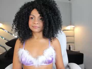 Victoria_Latorre Chaturbate stream image from August 14, 2025