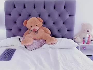 Victoriaparkeer1 Chaturbate stream image from August 14, 2025