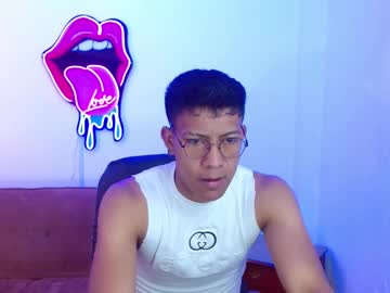 Jimin_Hunk Chaturbate stream image from August 14, 2025