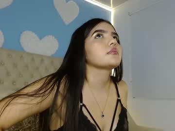 Laura_Lovely2 Chaturbate stream image from August 14, 2025