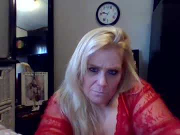 Chaosangel33 Chaturbate stream image from August 14, 2025