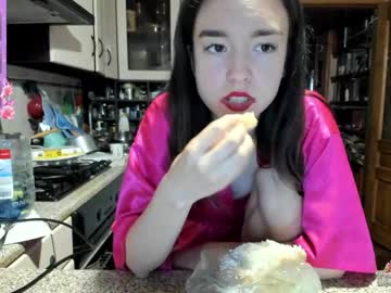Shtuchka2000 Chaturbate stream image from August 14, 2025