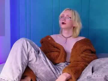 Trissharper Chaturbate stream image from August 14, 2025