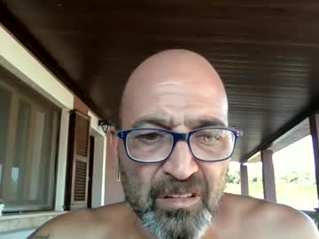 Tomasito19721972 Chaturbate stream image from August 14, 2025