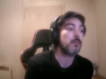 Britishozzy Chaturbate stream image from August 14, 2025