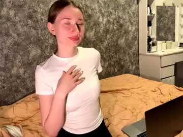 Carlatankersley Chaturbate stream image from August 14, 2025