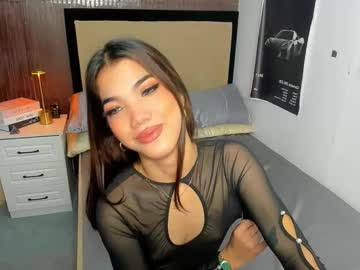 Naughtyvixennova Chaturbate stream image from August 14, 2025