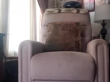 Thefunbeandip Chaturbate stream image from August 14, 2025