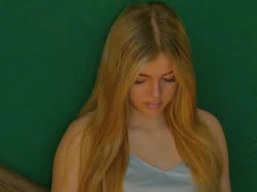 Anjelinnamiss Chaturbate stream image from August 14, 2025