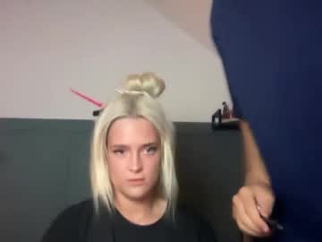 Littleblonde010 Chaturbate stream image from August 14, 2025