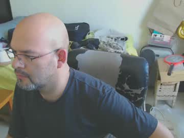 Nuevoshowgranlattino Chaturbate stream image from August 14, 2025