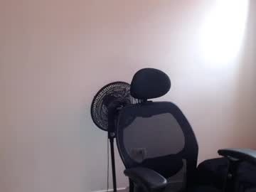 Clarentz_Baileys Chaturbate stream image from August 14, 2025