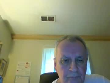 Heightsguy190 Chaturbate stream image from August 14, 2025