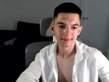Yourethan Chaturbate stream image from August 14, 2025