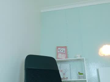 Salomeadamss_ Chaturbate stream image from August 14, 2025
