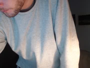 Littlealien7 Chaturbate stream image from August 15, 2025