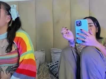 Cristtal_Fox Chaturbate stream image from August 15, 2025