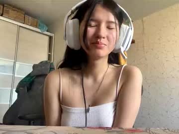 Chasidychannel Chaturbate stream image from August 15, 2025