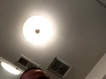 Davidzhere222800 Chaturbate stream image from August 15, 2025