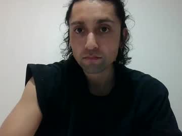 Kejeleees Chaturbate stream image from August 15, 2025