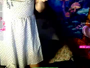 Tashakai Chaturbate stream image from August 15, 2025