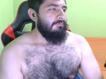 Daviddelz Chaturbate stream image from August 15, 2025