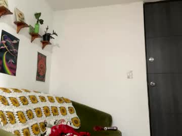 Ozaru__ Chaturbate stream image from August 15, 2025