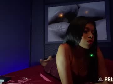 Saranavarro Chaturbate stream image from August 15, 2025