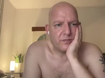 Tritonspace Chaturbate stream image from August 15, 2025